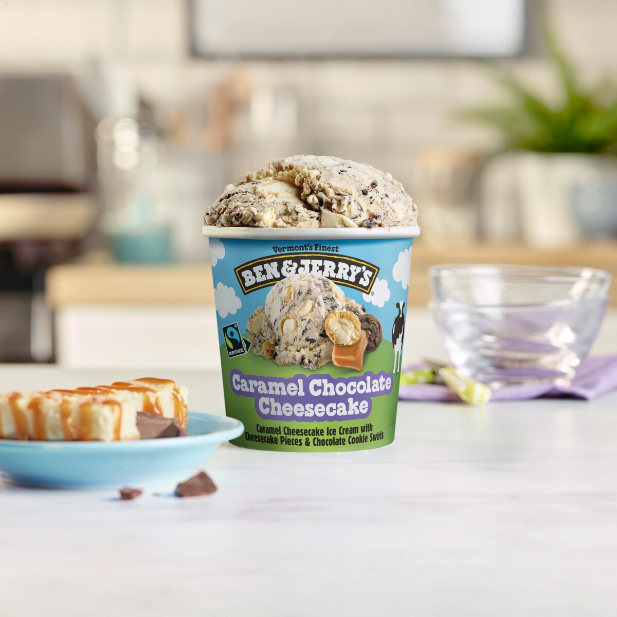 Caramel Chocolate Cheesecake Ice Cream - Pint 4 / 5