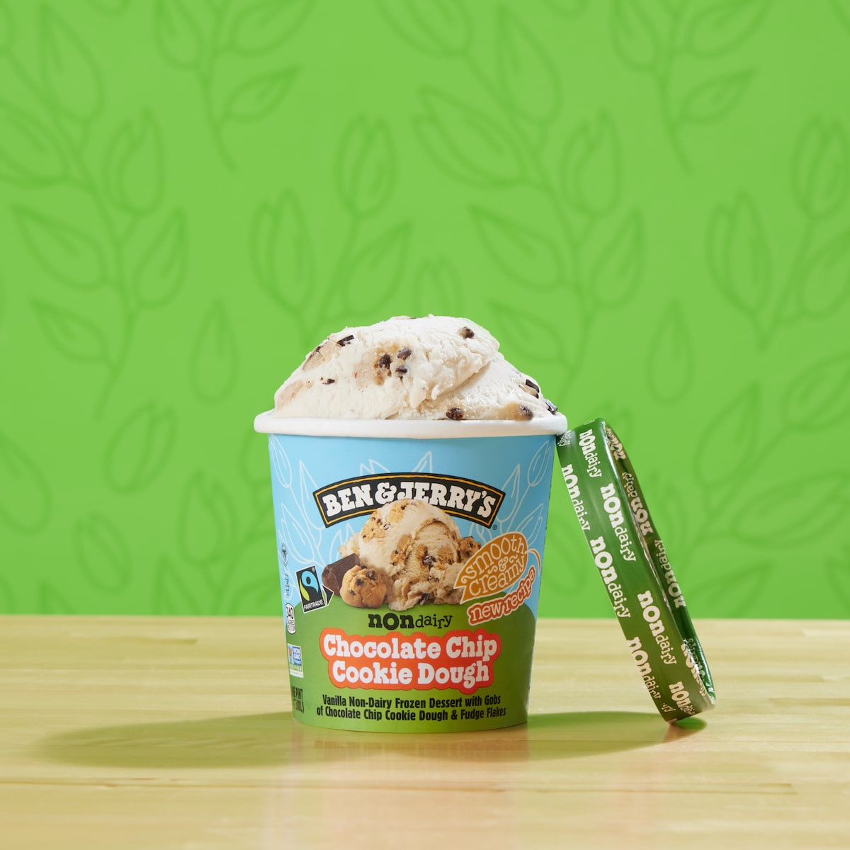 Chocolate Chip Cookie Dough Oat Non-Dairy - Pint 5 / 6
