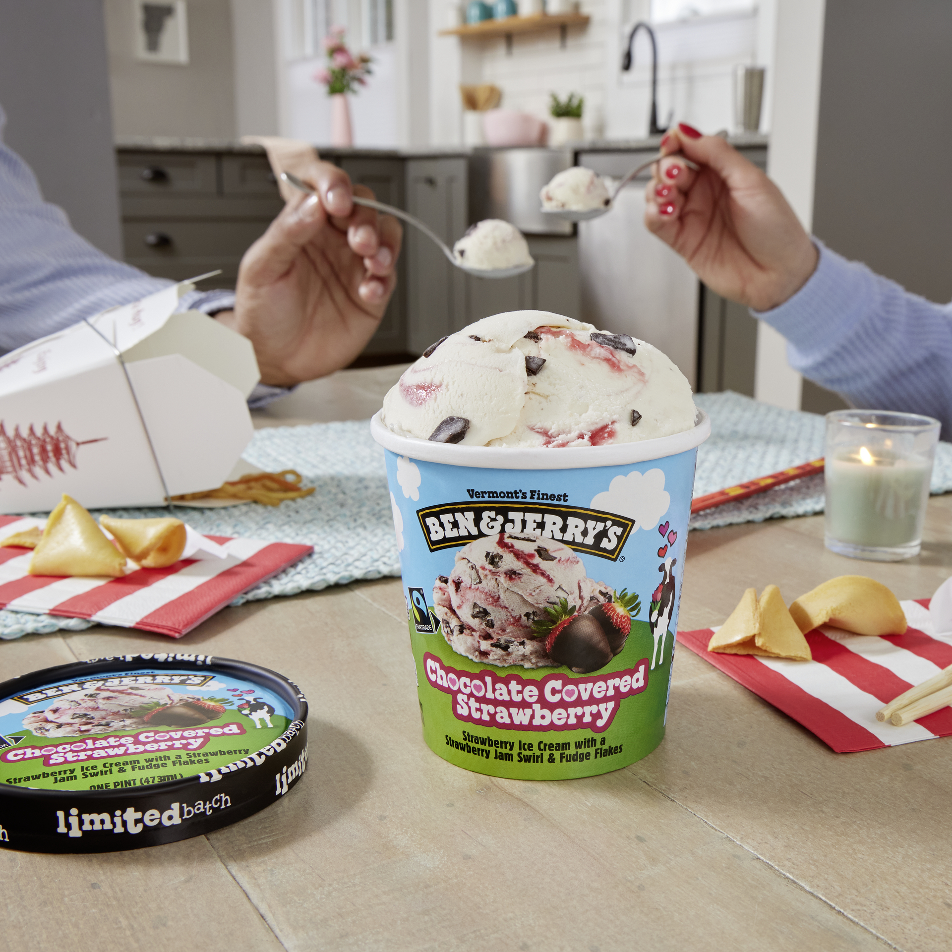 Chocolate Covered Strawberry Ice Cream - Pint 3 / 3