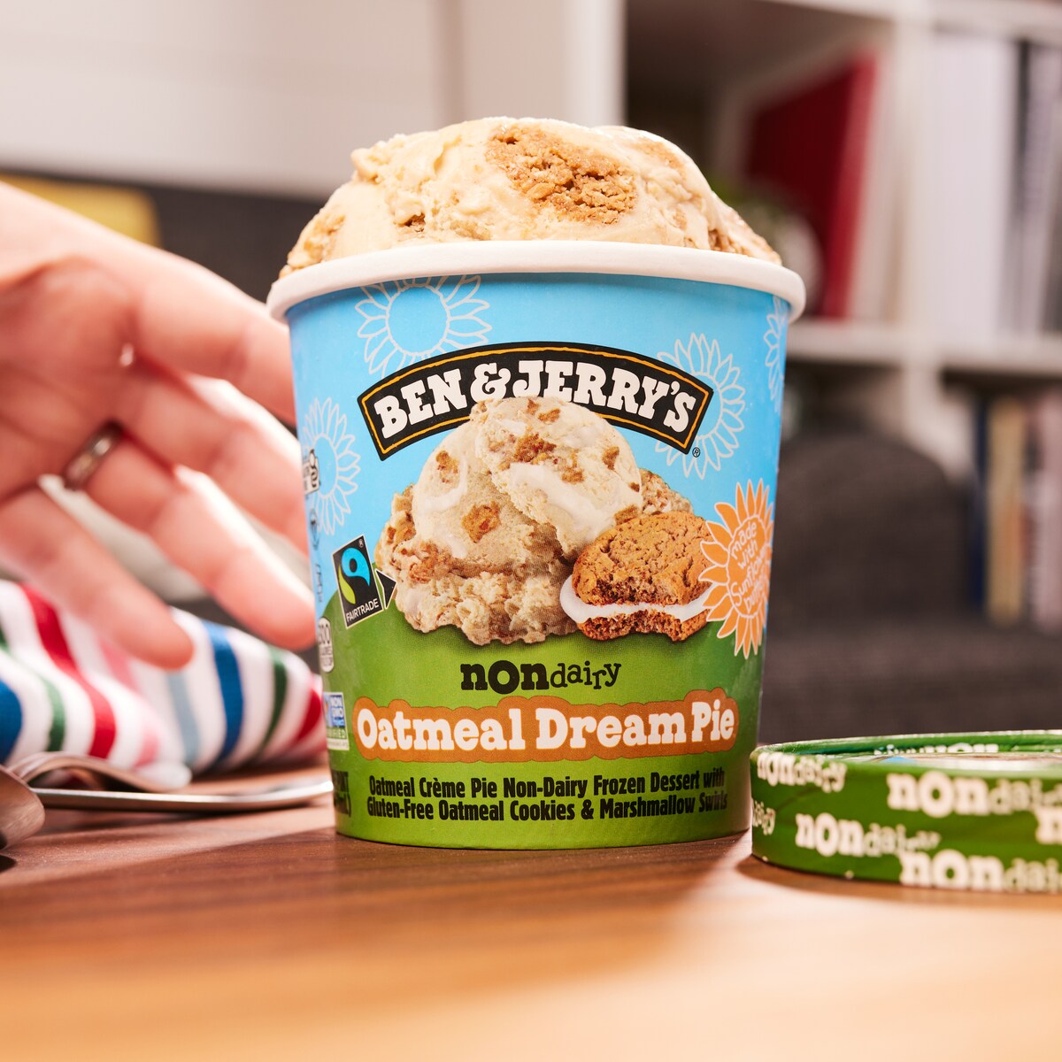 Oatmeal Dream Pie Non-Dairy - Pint 4 / 4