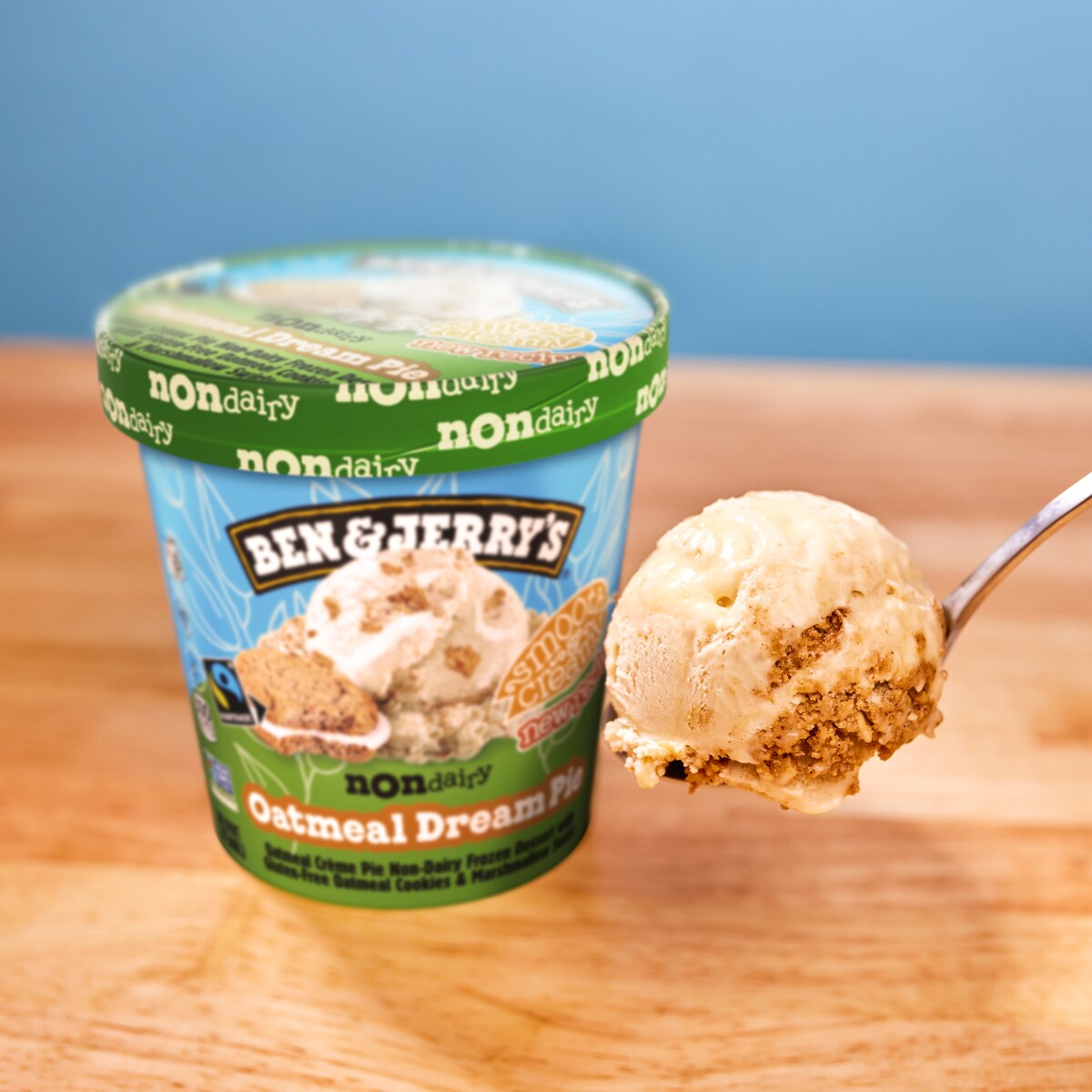 Oatmeal Dream Pie™ Non-Dairy Oat 3 / 4