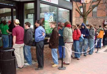 5.6_2007-Free-Cone-Day-065.jpg