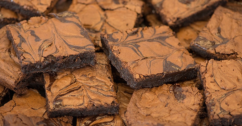 A tray full of chocolate brownies